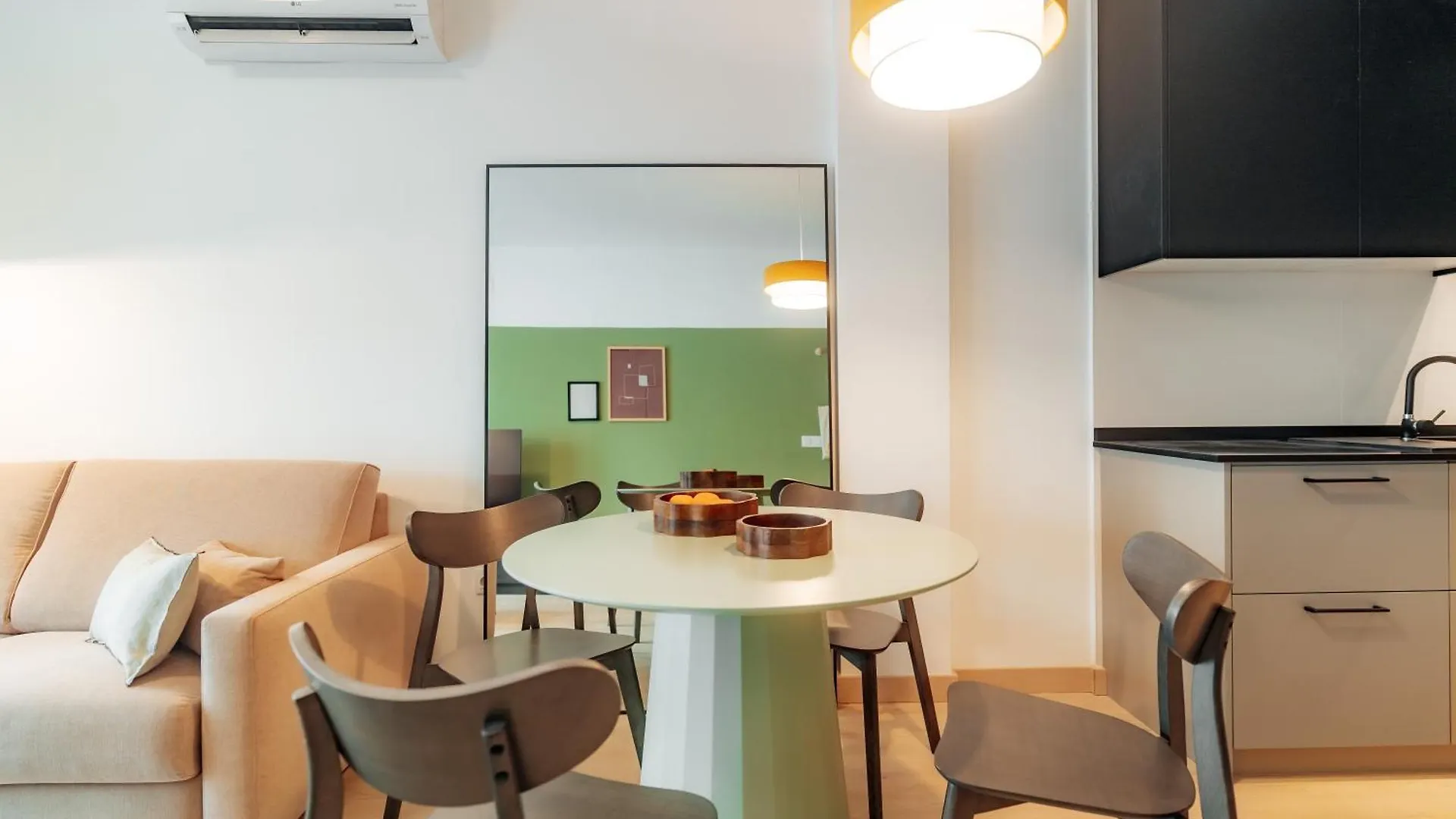 Los Olivos Apartments By Olala Homes Siviglia