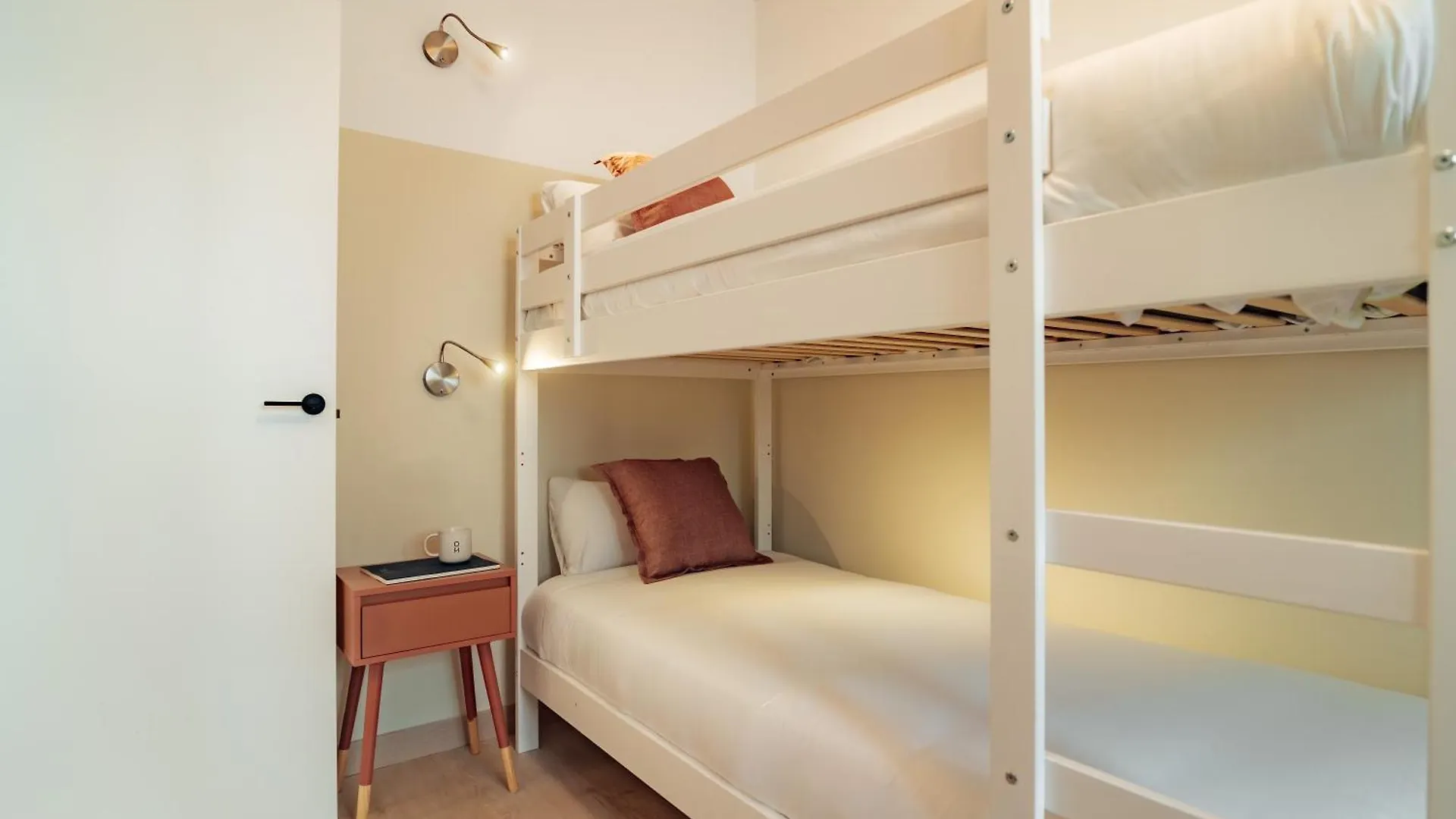 Los Olivos Apartments By Olala Homes Siviglia