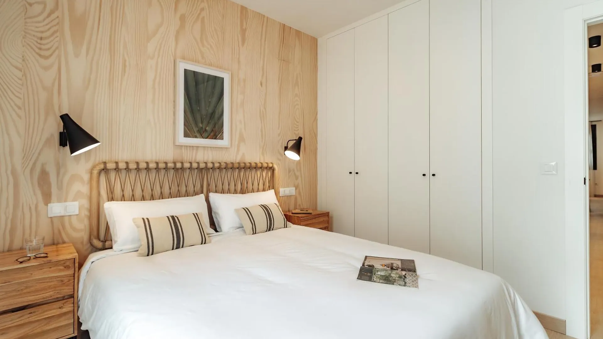 Los Olivos Apartments By Olala Homes セビリア 0*,  スペイン
