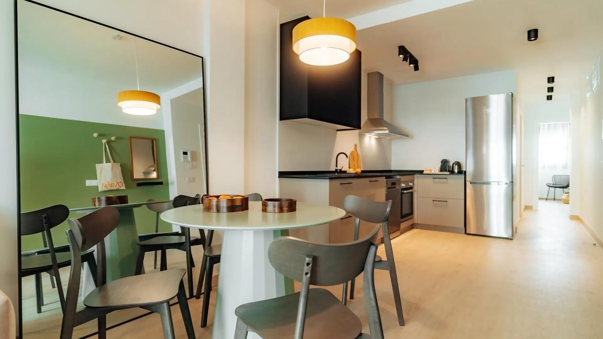Los Olivos Apartments By Olala Homes セビリア